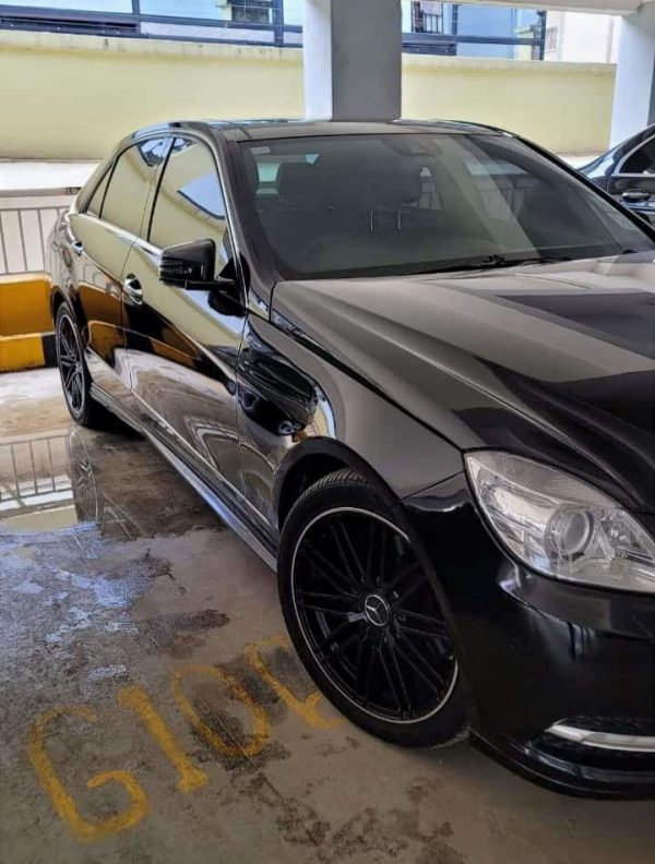 Saloon-Sedan car detailing Maintenance Plan